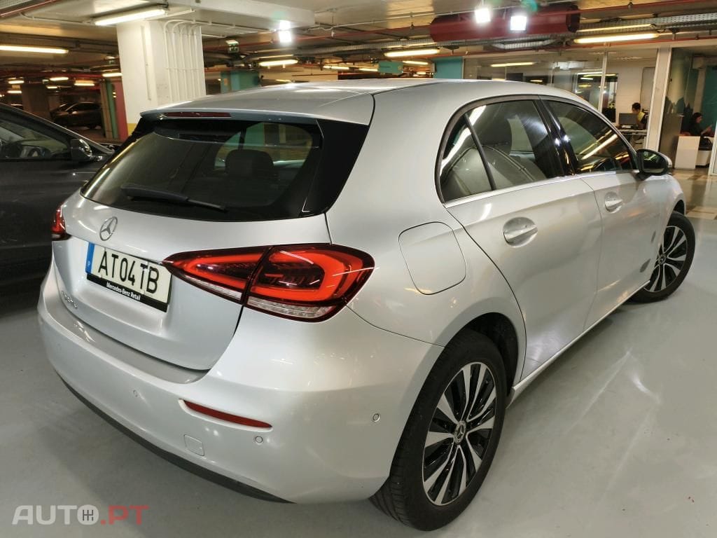 Mercedes-Benz A 250 e Style Plus