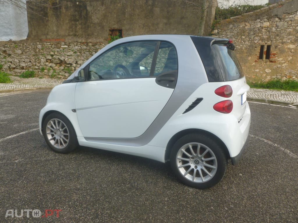 Smart ForTwo 0.8CDi Coupé com A/c