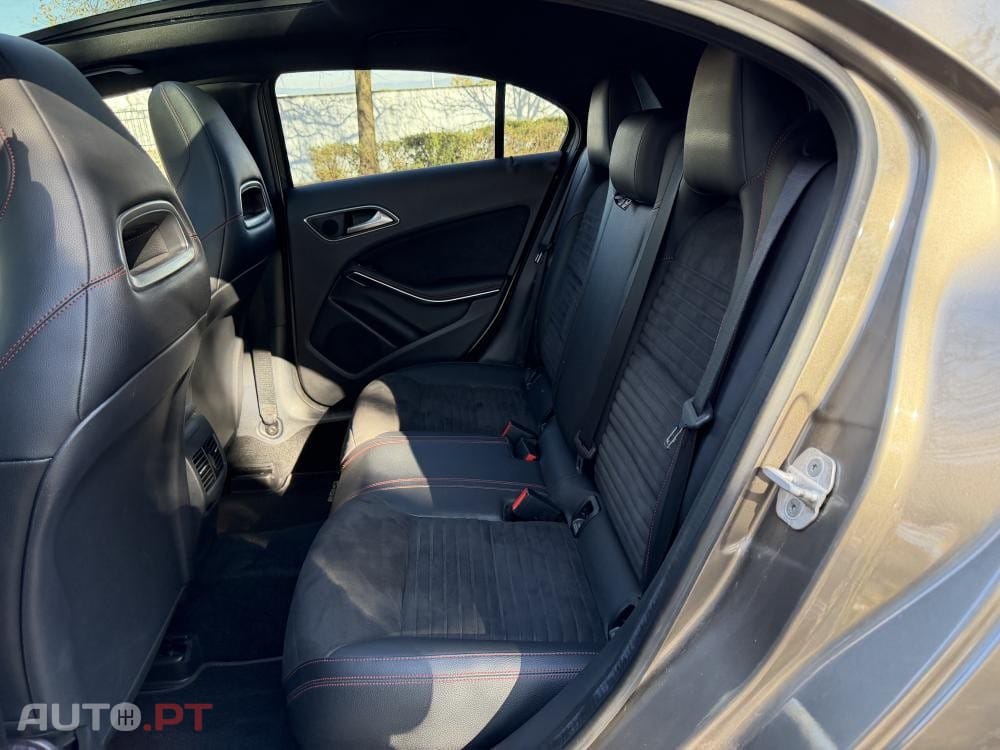 Mercedes-Benz A 160 d AMG Line