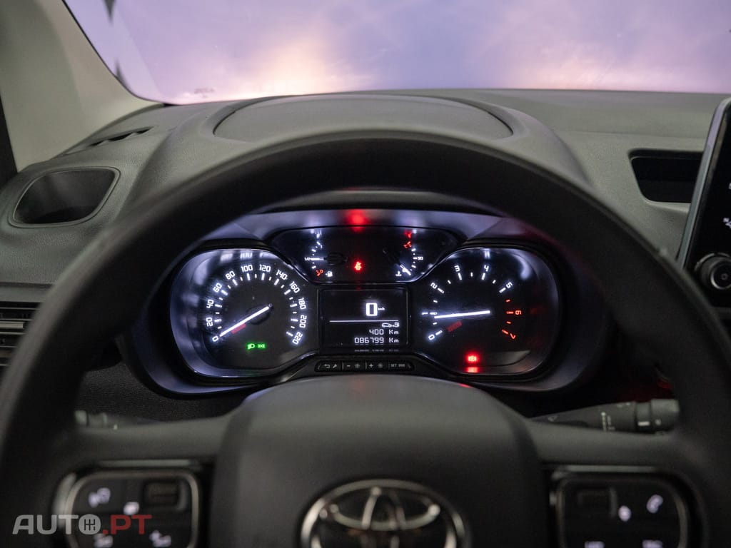 Toyota Proace City 1.5D L2 Exclusive