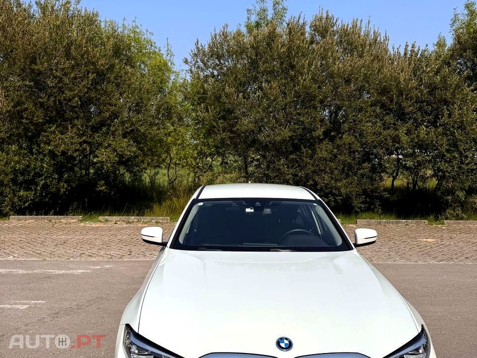 BMW 320 e Corporate Edition Auto