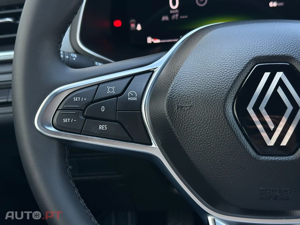 Renault Captur 1.0 TCe Techno Bi-Fuel