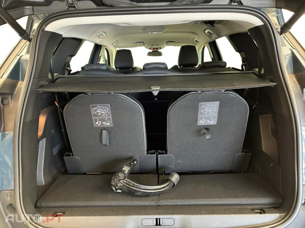 Peugeot 5008 1.5 BlueHDi Allure Pack EAT8