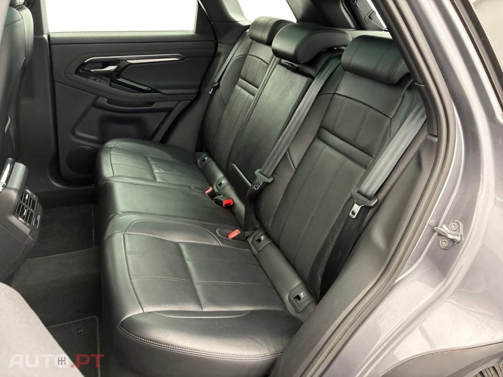 Land Rover Evoque 1.5 P300e AWD R-Dynamic S Auto