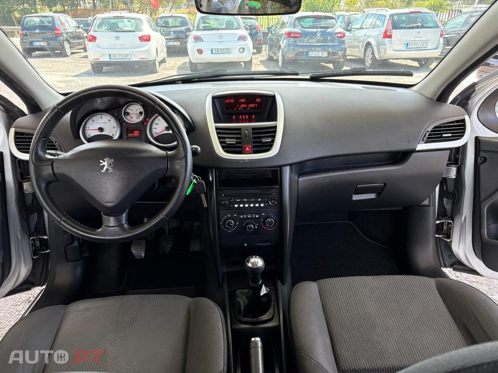 Peugeot 207 1.6 HDi 99g