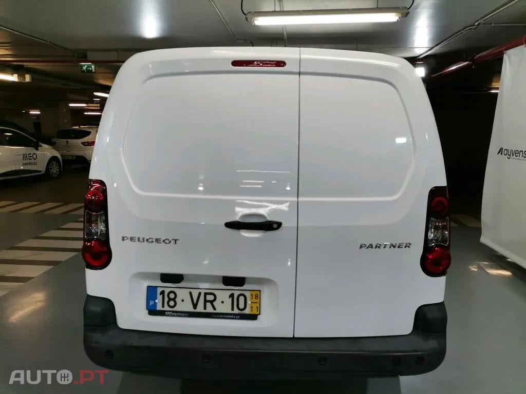 Peugeot Partner 1.6 BlueHDi L2 Premium 3L