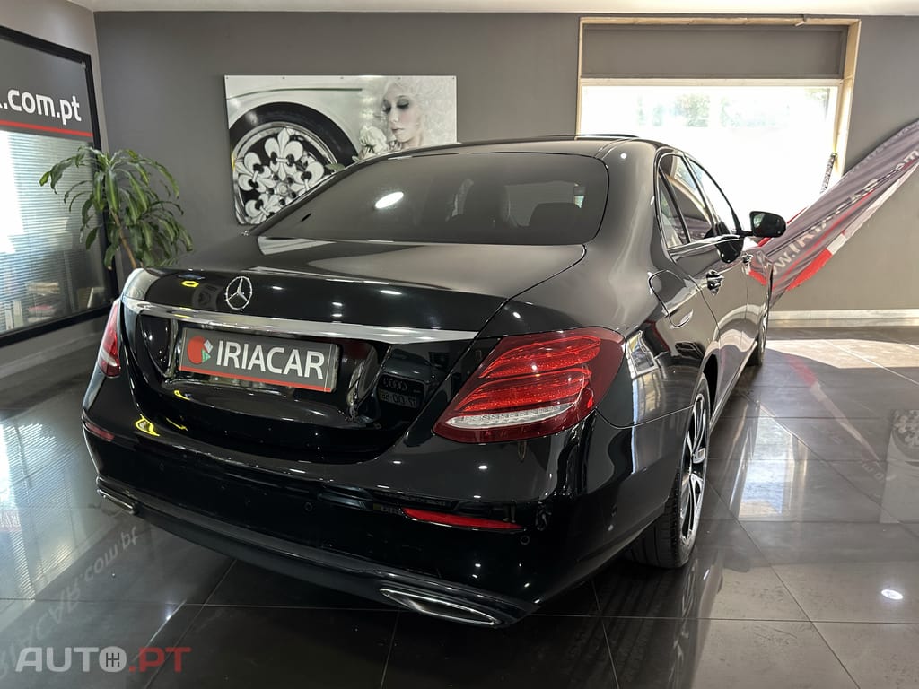 Mercedes-Benz E 220 d AMG Line