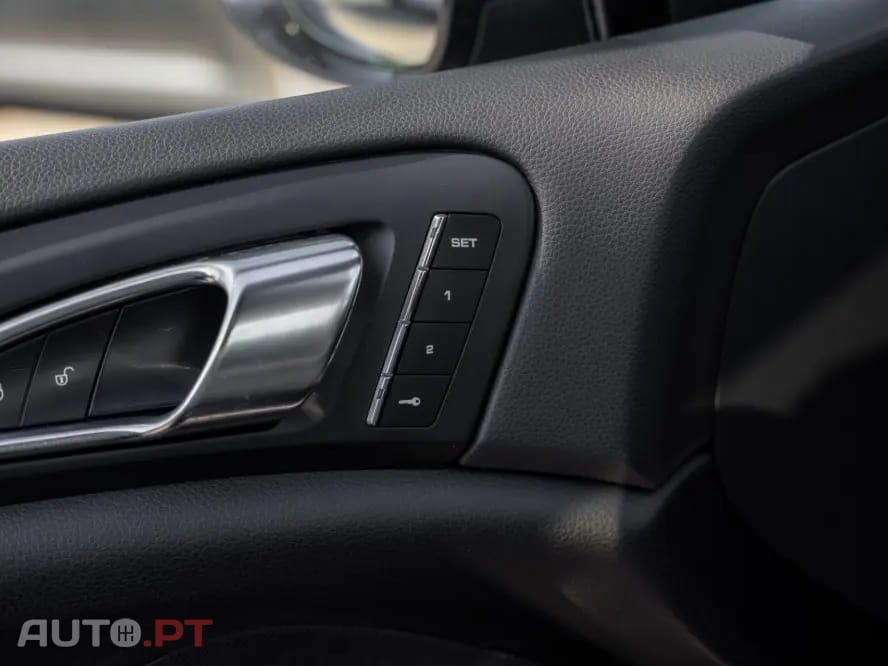 Porsche Cayenne S E-Hybrid