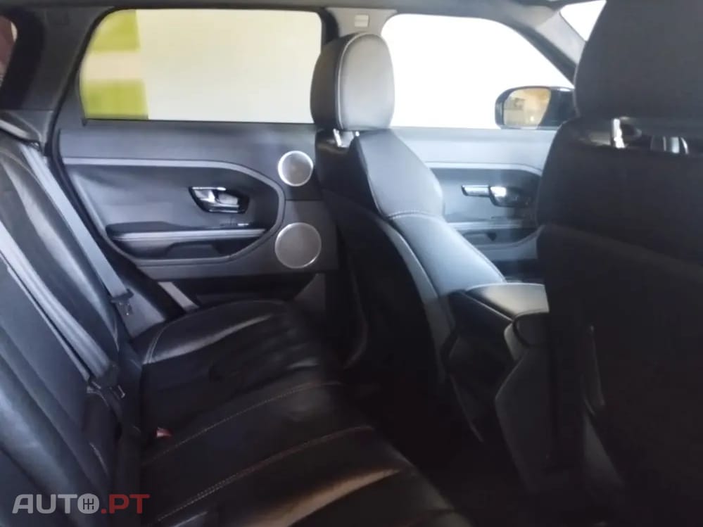 Land Rover Evoque 2.2 TD4 Dynamic Auto