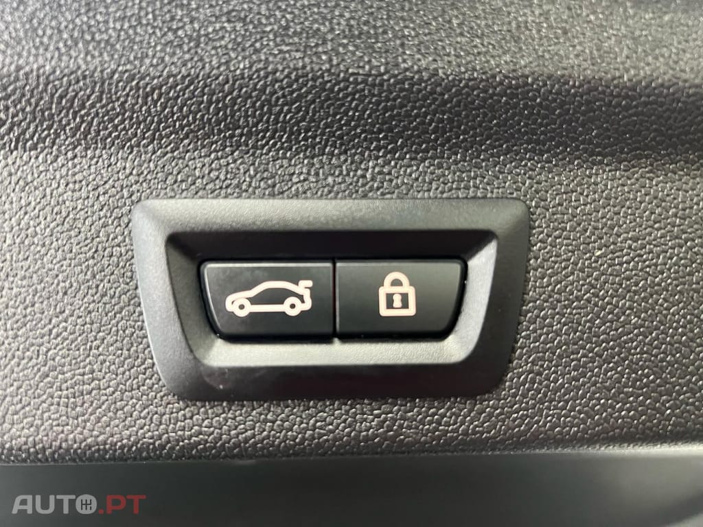 MINI Countryman Cooper S E ALL4 Auto — fotografia 22