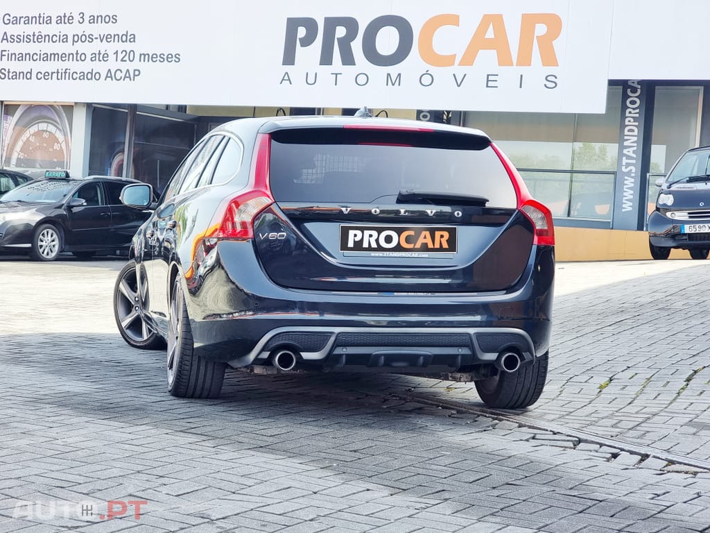 Volvo V60 1.6 D2 R-Design
