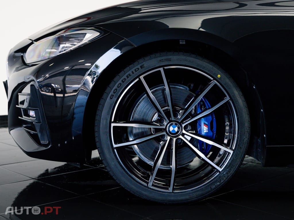 BMW 420 d xDrive Pack Desportivo M Auto