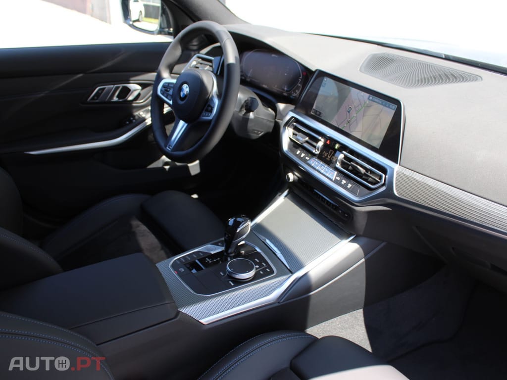 BMW 320 Touring M Sport • Pack M Auto • IVA Dedutível