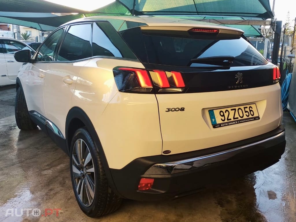 Peugeot 3008 1.5 BlueHDi Allure