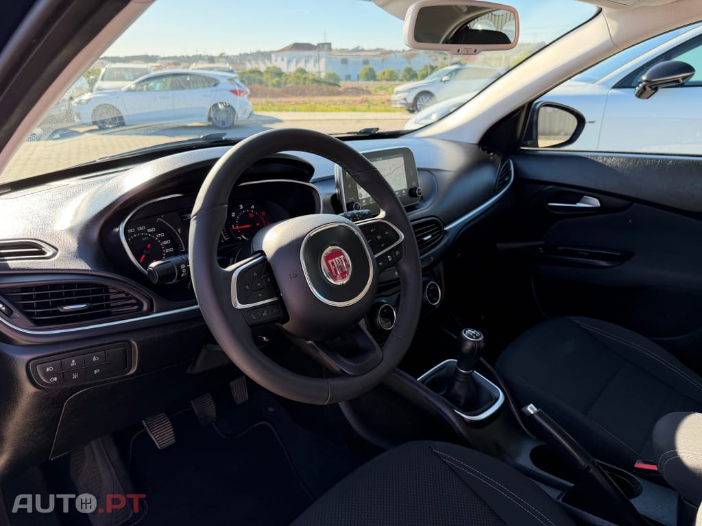 Fiat Tipo 1.3 M-Jet Lounge