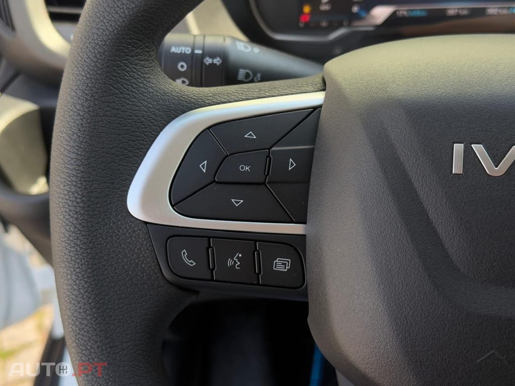 Iveco Daily 3.0 - 180 A8 NOVA !!