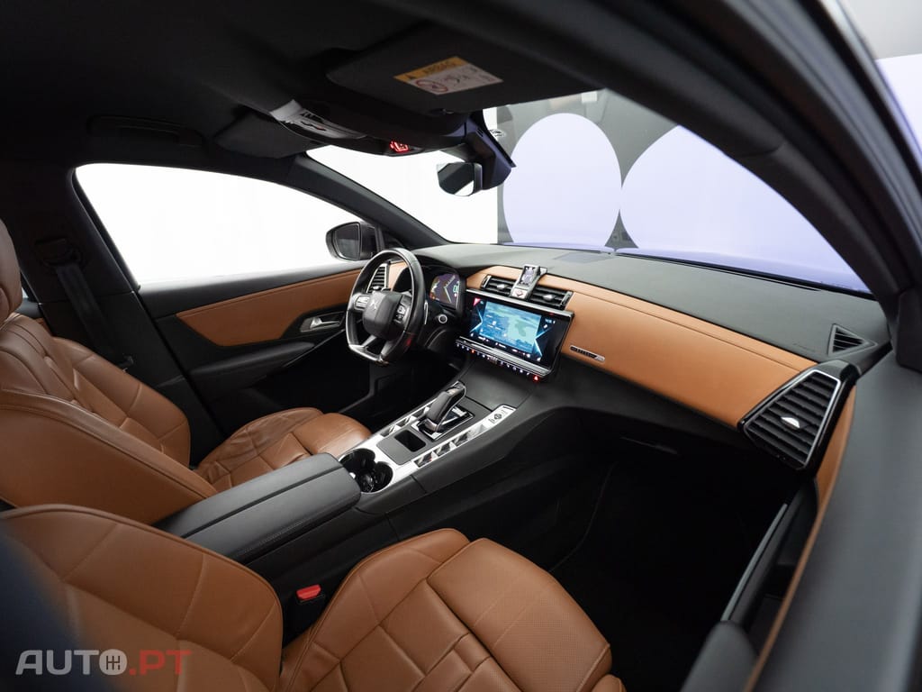 DS DS7 Crossback E-Tense Rivoli EAT8
