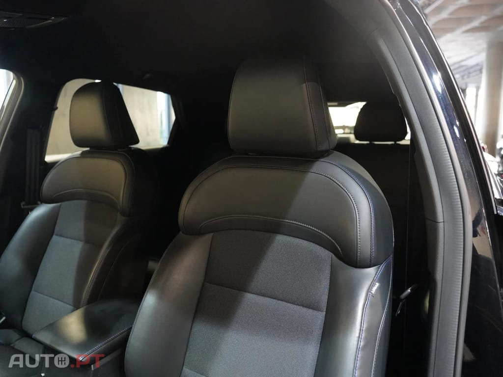 MG MG4 64 kWh Luxury