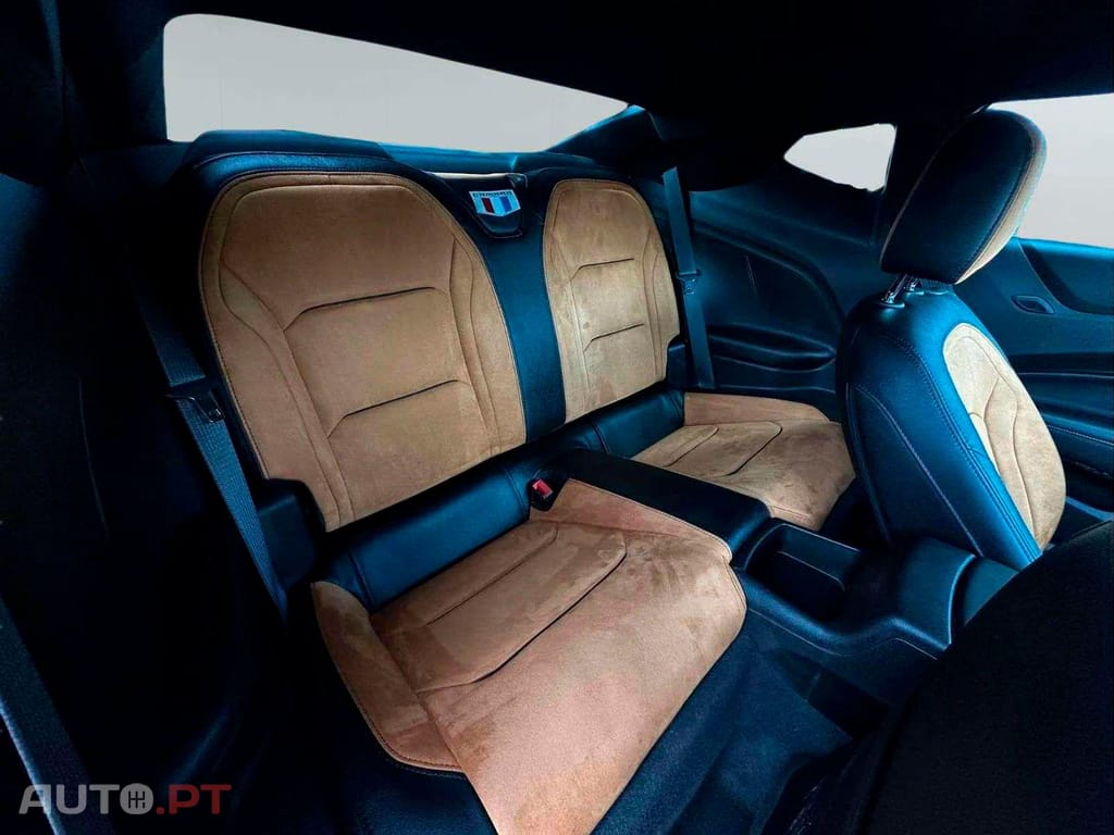 Chevrolet Camaro  2.0 ZL1