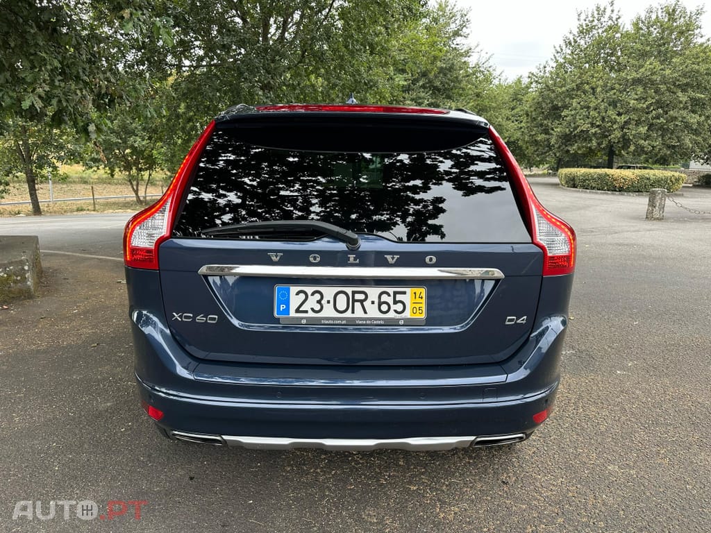 Volvo XC60 2.0 D4 Momentum Geartronic