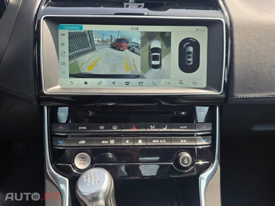 Jaguar XE 2.0 D Prestige