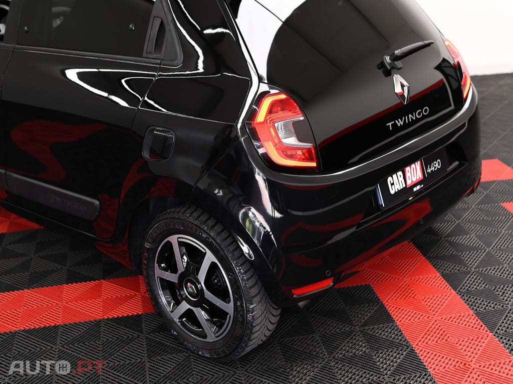 Renault Twingo TCE 90 Signature
