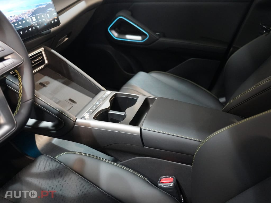 BYD Atto 2 1.5 DM-i Boost