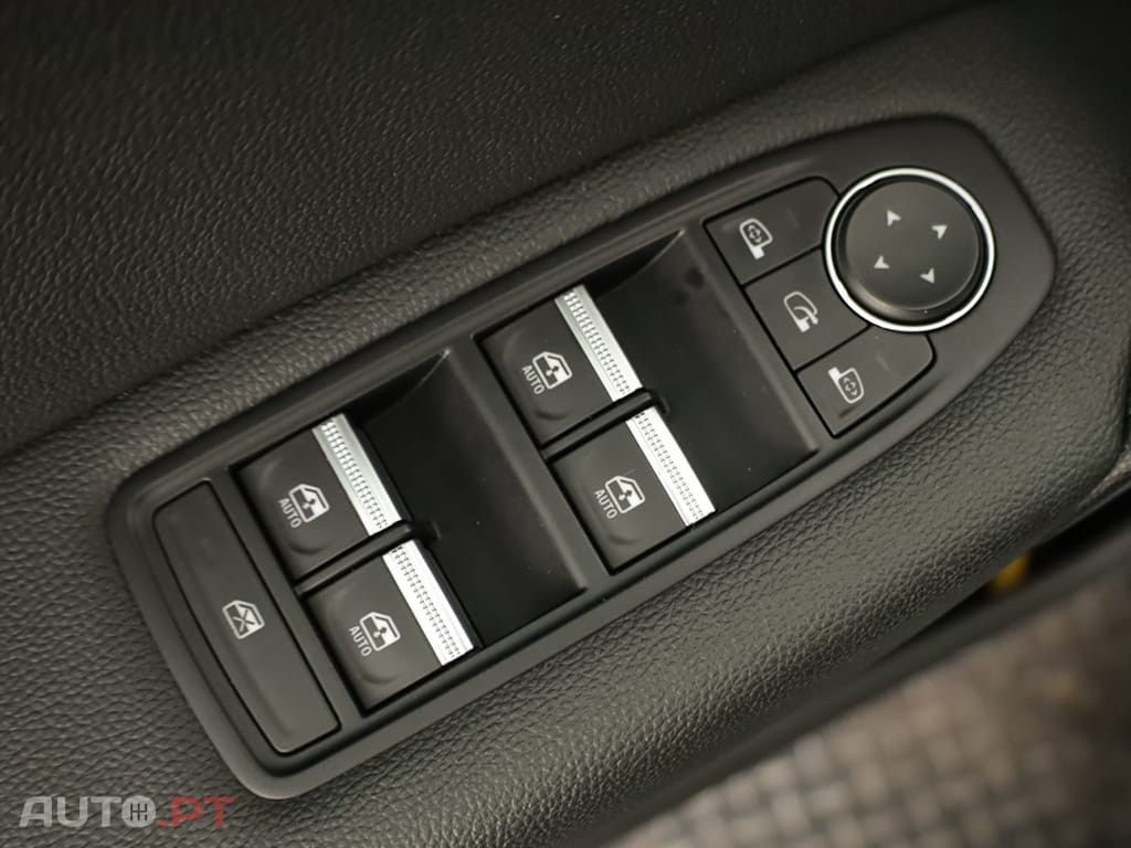 Renault Captur Captur 1.0 TCe Techno Bi-Fuel