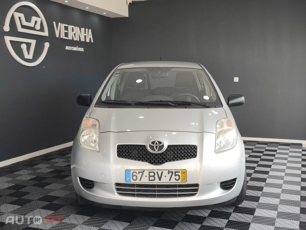 Toyota Yaris 1.0 VVT-i