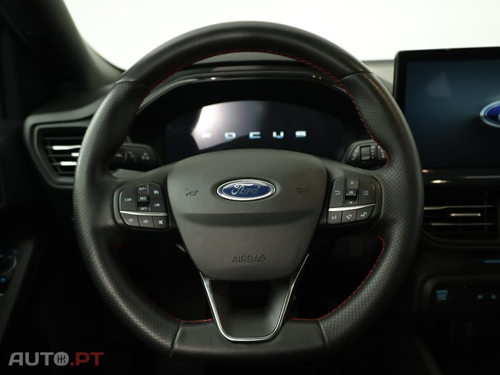 Ford Focus Focus SW 1.0 EcoBoost MHEV ST-Line X Aut.