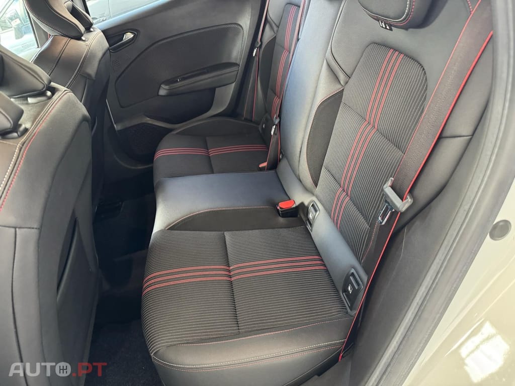 Renault Clio 1.0 TCe RS Line