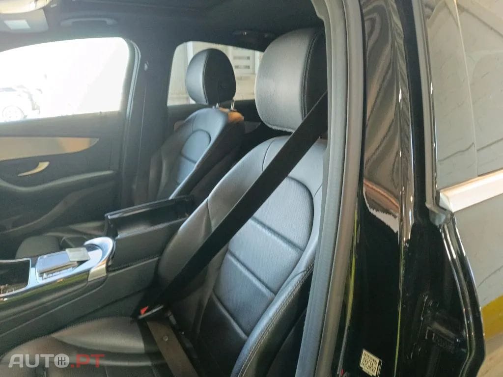 Mercedes-Benz GLC 220 d 4Matic