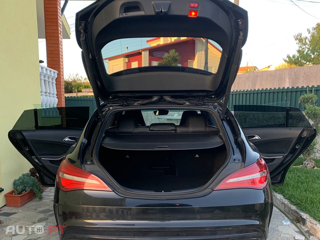 Mercedes-Benz CLA 180 Shotting brake