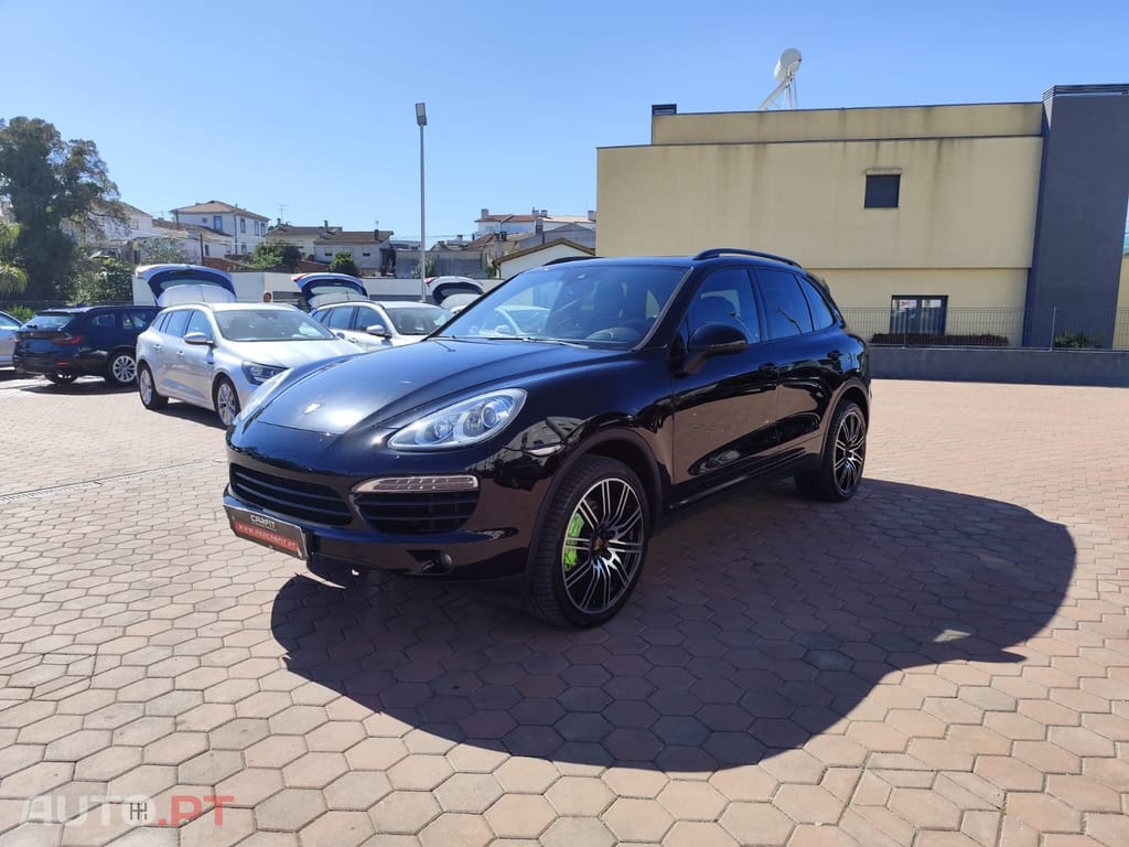 Porsche Cayenne Platinum Edition