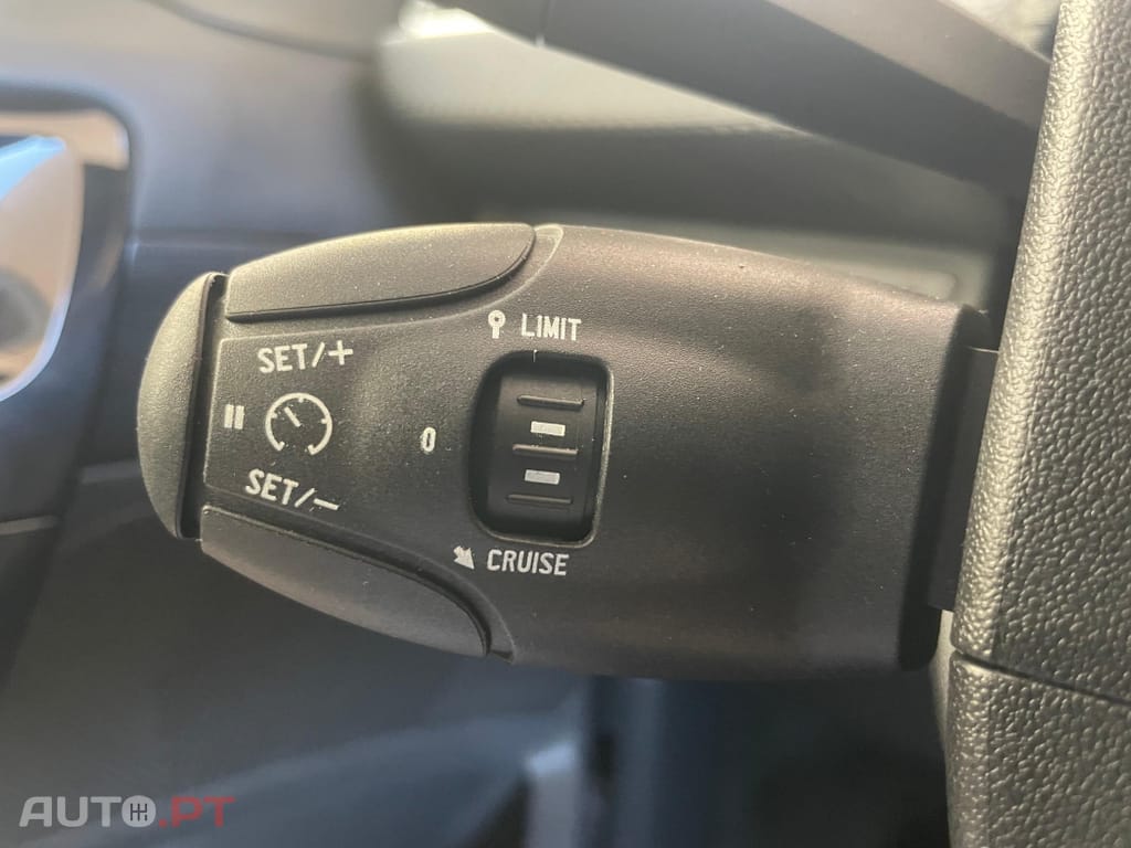Peugeot 208 1.2 PureTech Allure