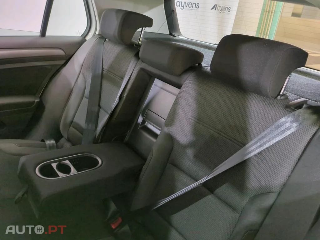 Volkswagen e-Golf AC/DC