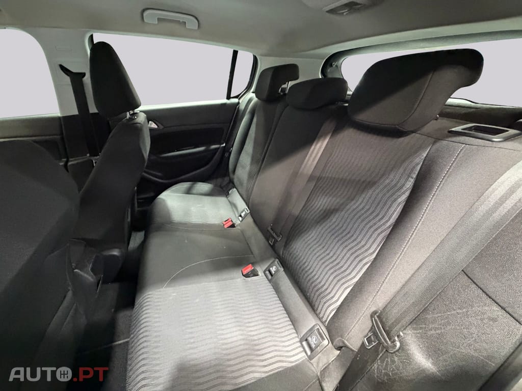 Peugeot 308 1.2 PureTech Active Business