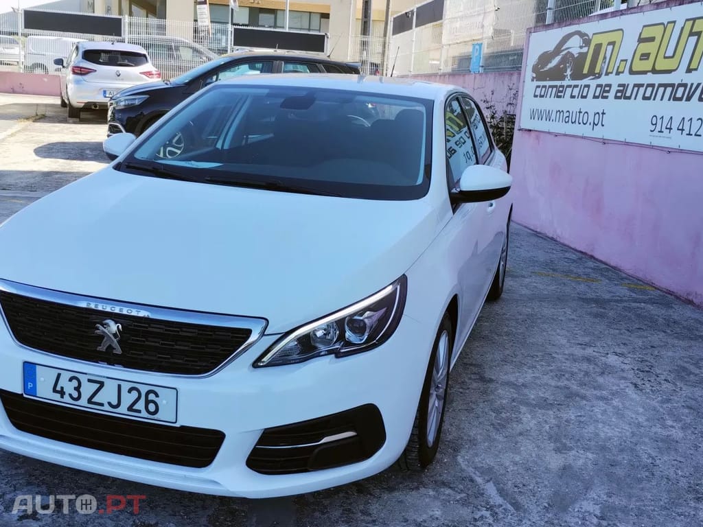 Peugeot 308 1.5 BlueHDi Business Line