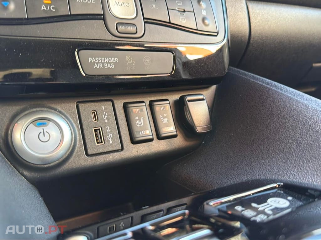 Nissan Leaf N-Connecta