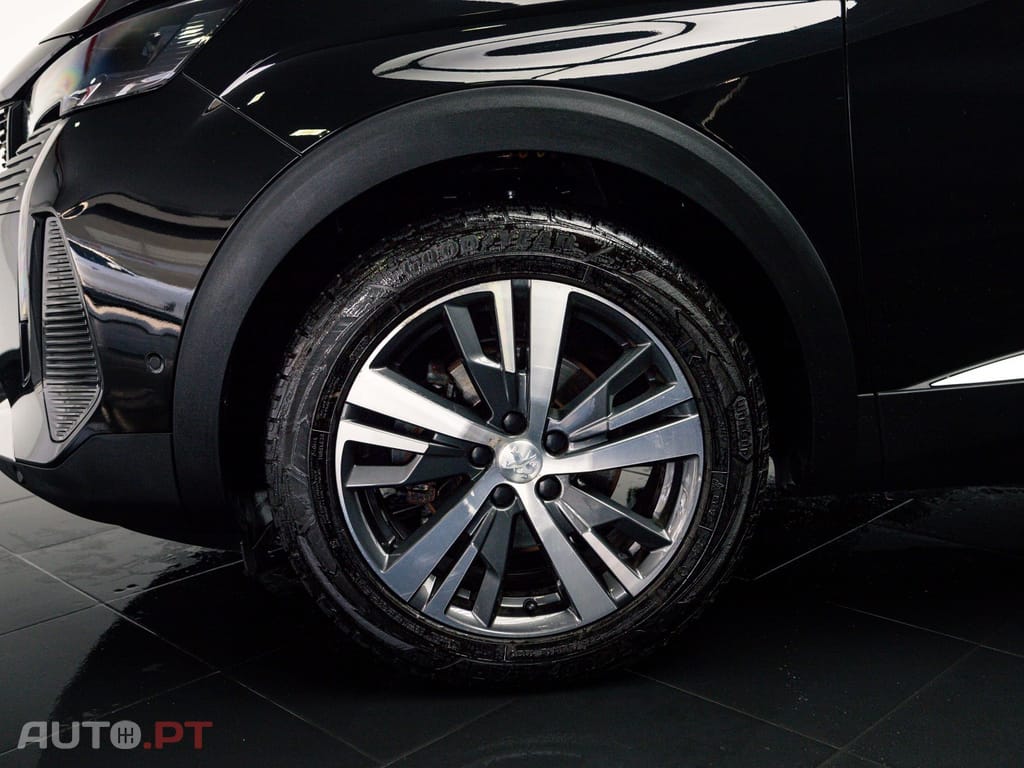 Peugeot 5008 1.5 BlueHDi Allure EAT8