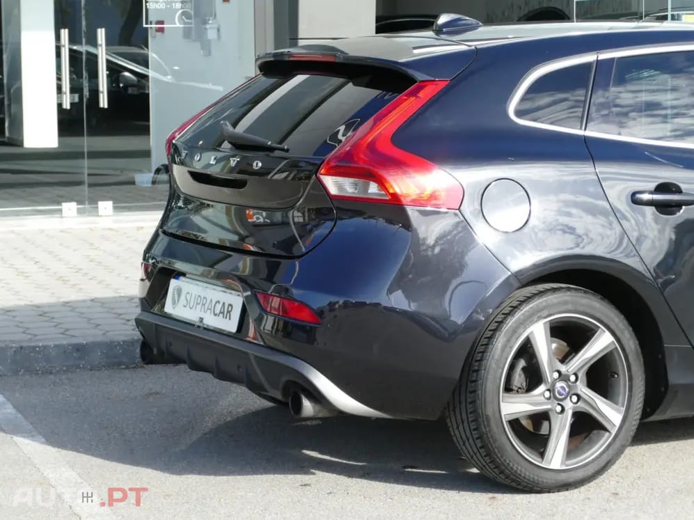 Volvo V40 1.6 D2 R-Design