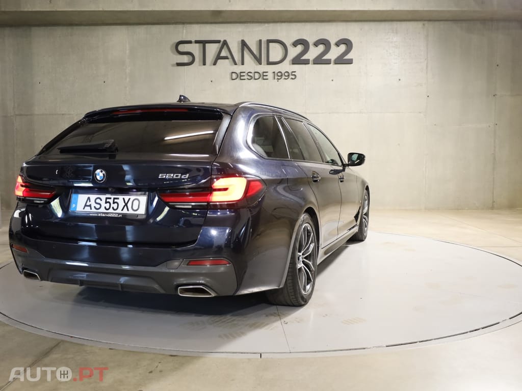 BMW 520 d Pack Desportivo M Auto