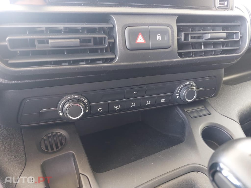 Opel Combo 1.5 CDTI L1H1Enjoy  - IVA Dedutível - Cx. 6 veloc.