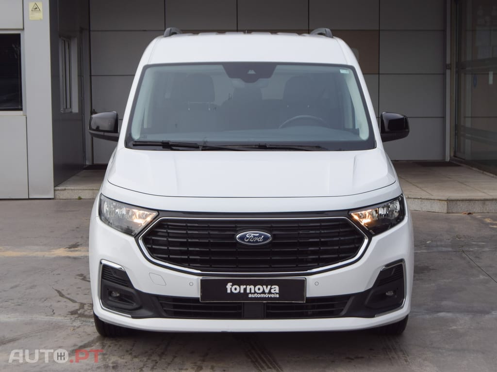 Ford Tourneo 2.0 TDCi Titanium