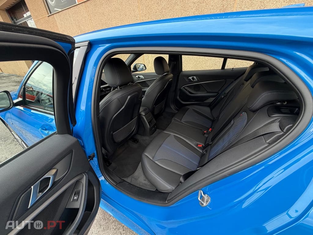 BMW 116 d Pack Desportivo M