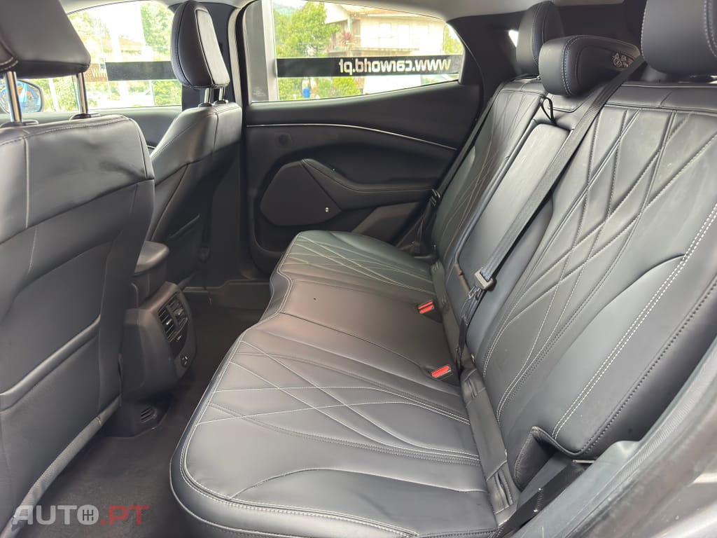 Ford Mustang Mach-E Premium AWD