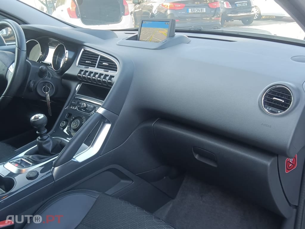 Peugeot 3008 1.6 HDi Allure