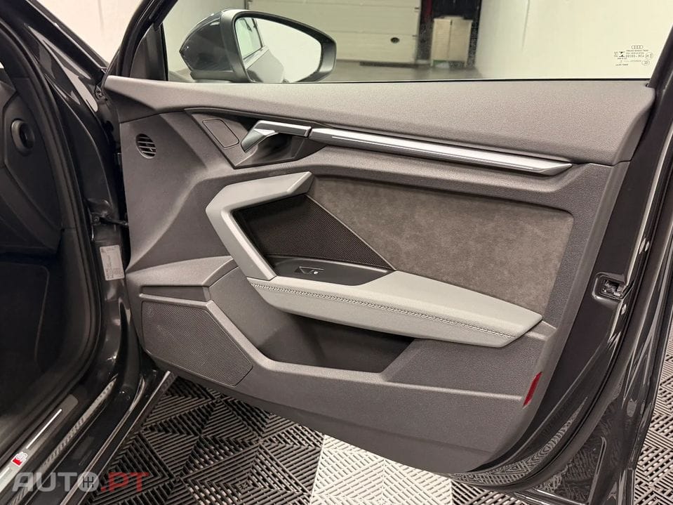 Audi A3 30 TDI S line