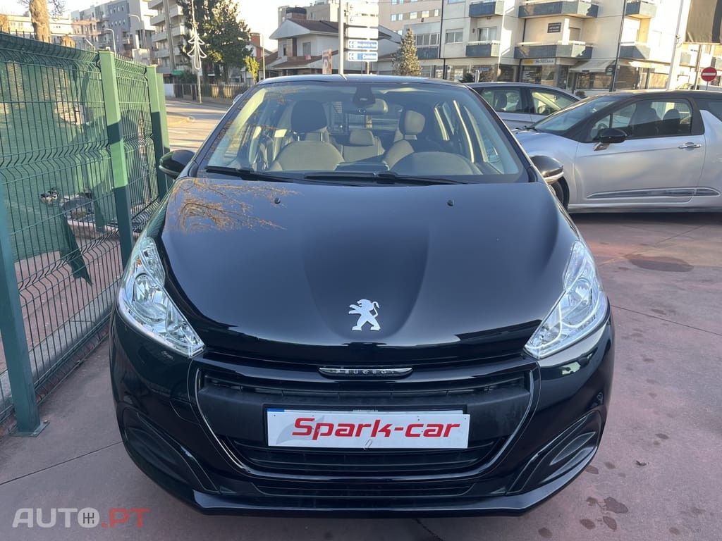 Peugeot 208 1.2 VTi Active