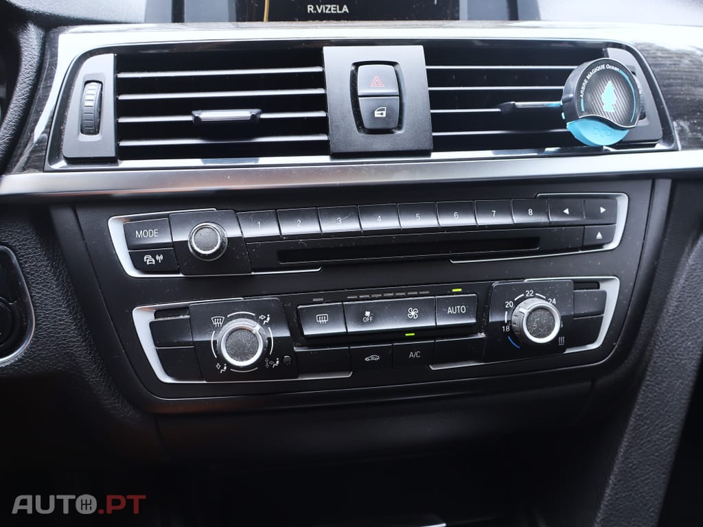 BMW 318 d Line Modern